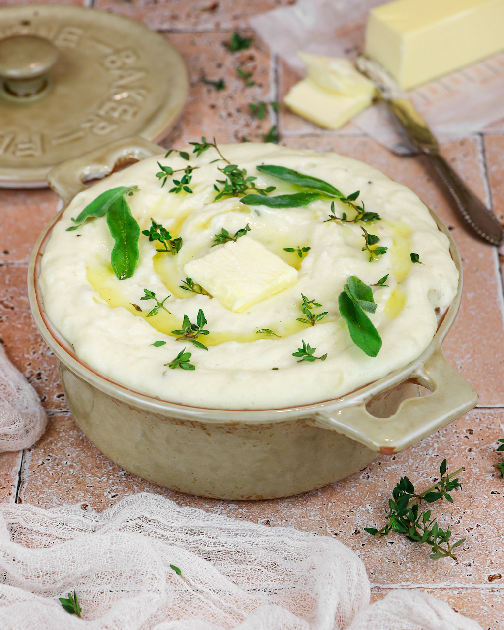 Roasted Garlic, Thyme & Sage Mashed Potatoes